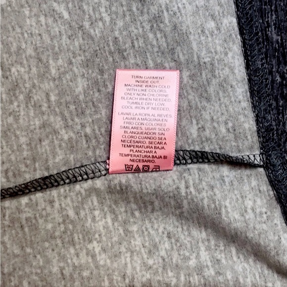 JUICY COUTURE Heather Grey/ Charcoal T Shirt in size XS NEW without Tags - Picture 3 of 8